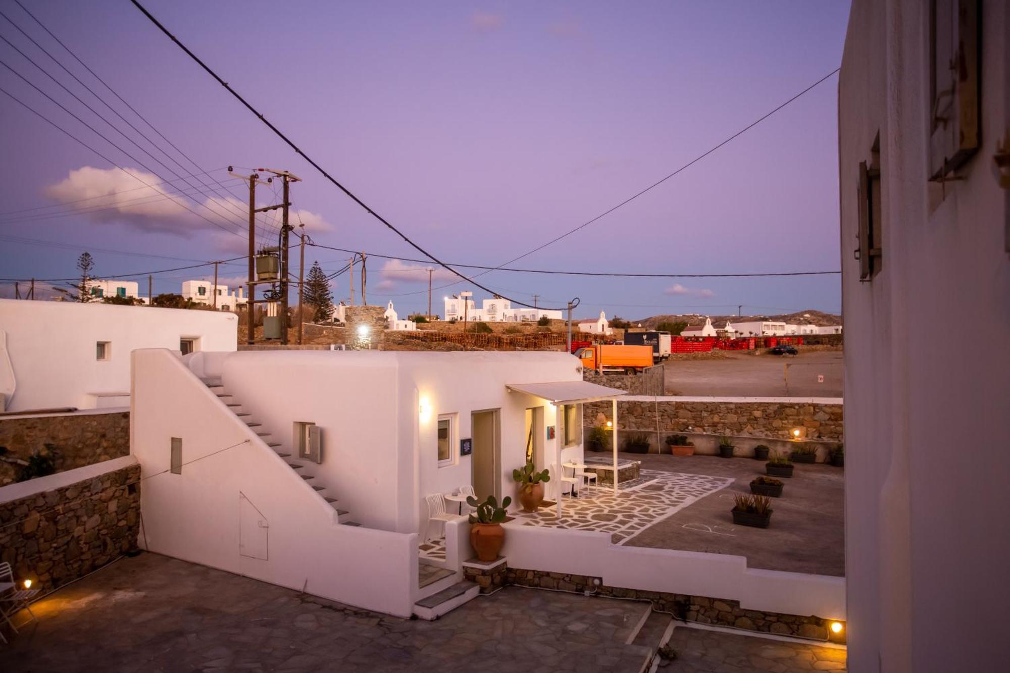 Sing And Blossom Accommodation Mykonos Town Εξωτερικό φωτογραφία