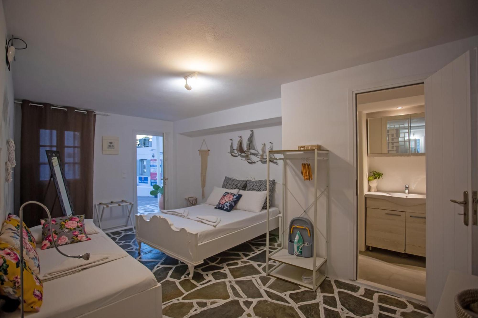 Sing And Blossom Accommodation Mykonos Town Εξωτερικό φωτογραφία